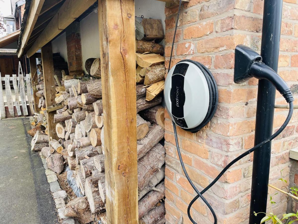 The Hayloft - Cheshire Crewe Exterior foto